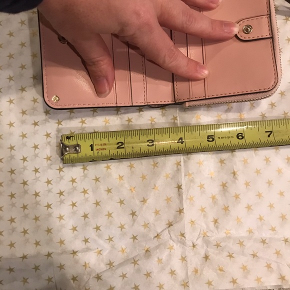 Kate Spade Dog Wallet - Picture 6 of 8